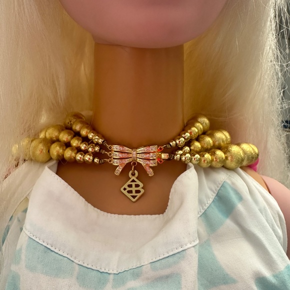 Bright Pink & Gold Beaded Necklace - Picture 7 of 7